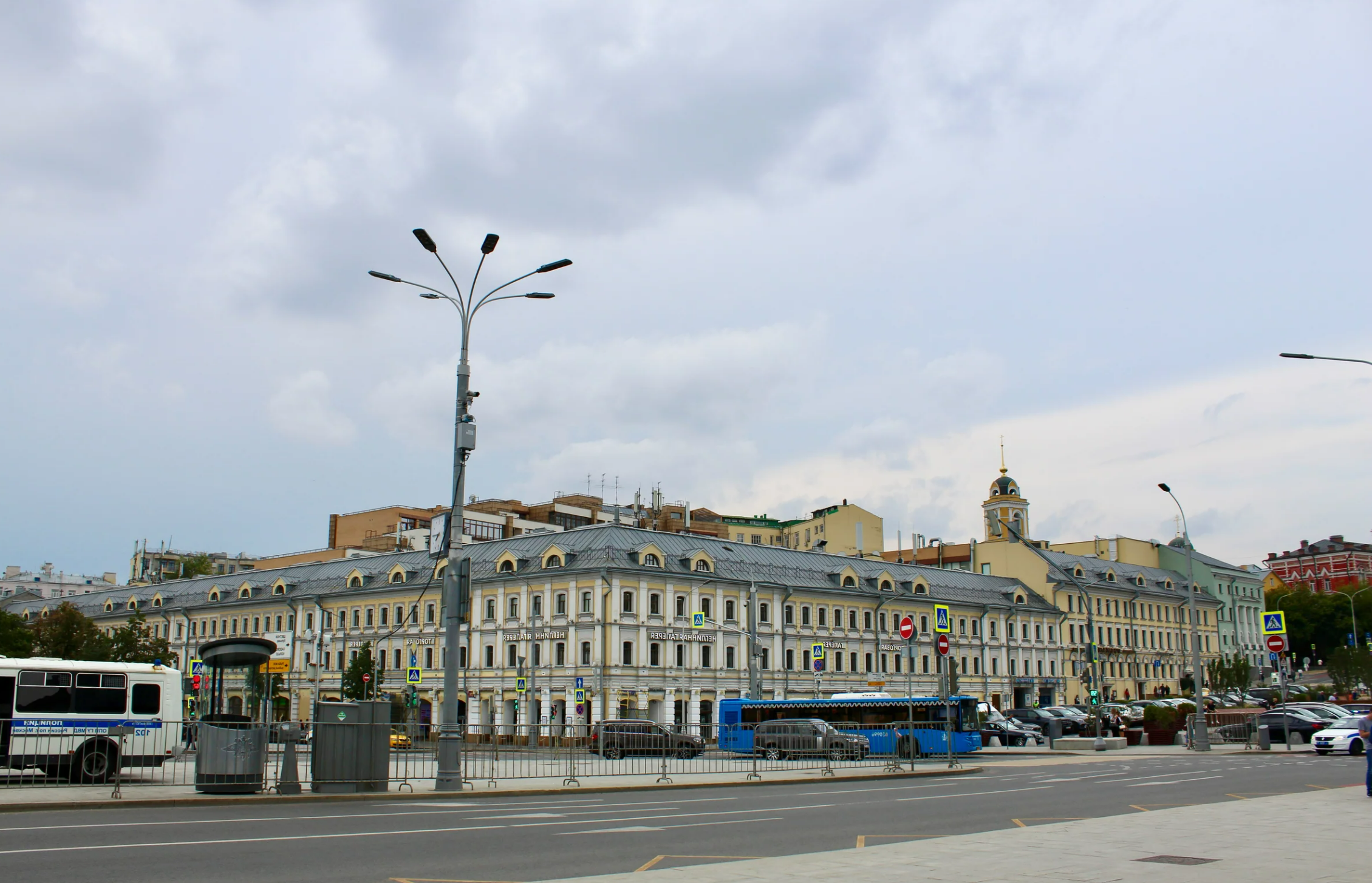 Чем интересна Трубная площадь в Москве